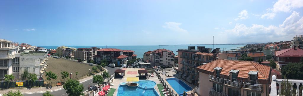 Hotel Corona Sveti Vlas Dış mekan fotoğraf