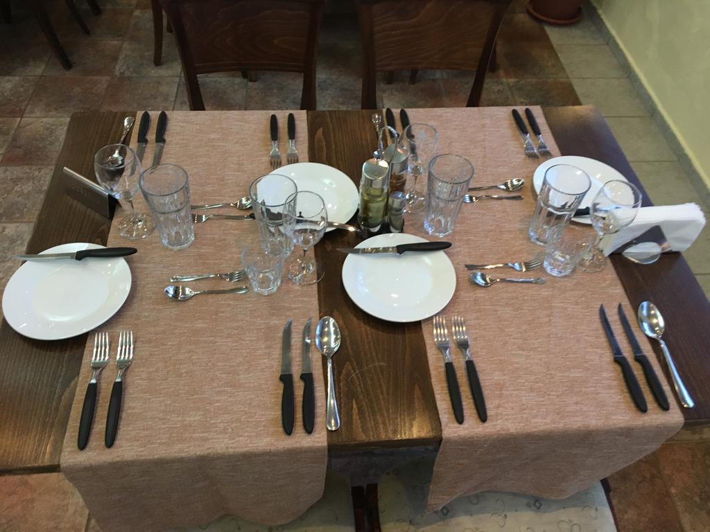 Hotel Corona Sveti Vlas Dış mekan fotoğraf